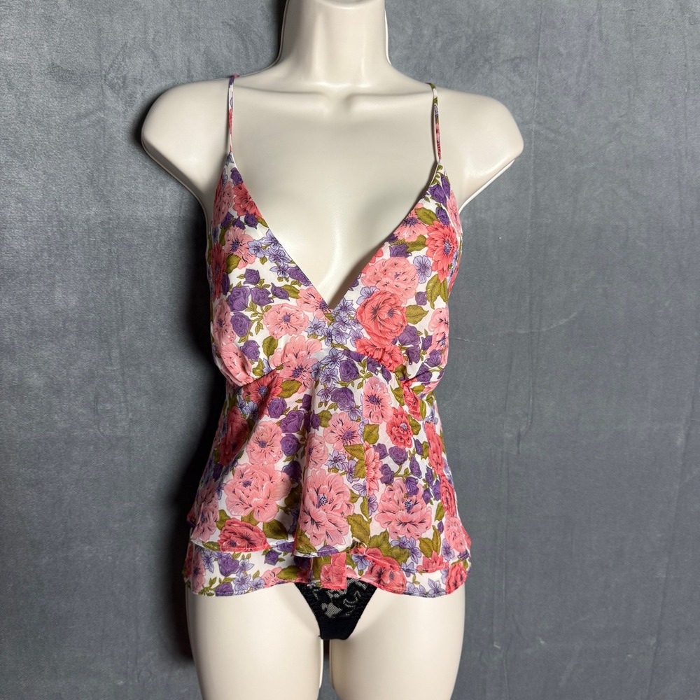 ASTR The Label Floral Cami Top L Pink Tiered Open Back Romantic Coastal Straps